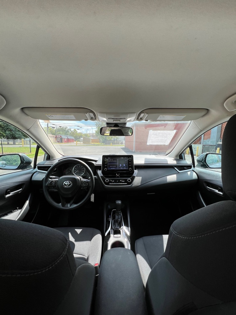 Photo 9 of this TOYOTA COROLLA