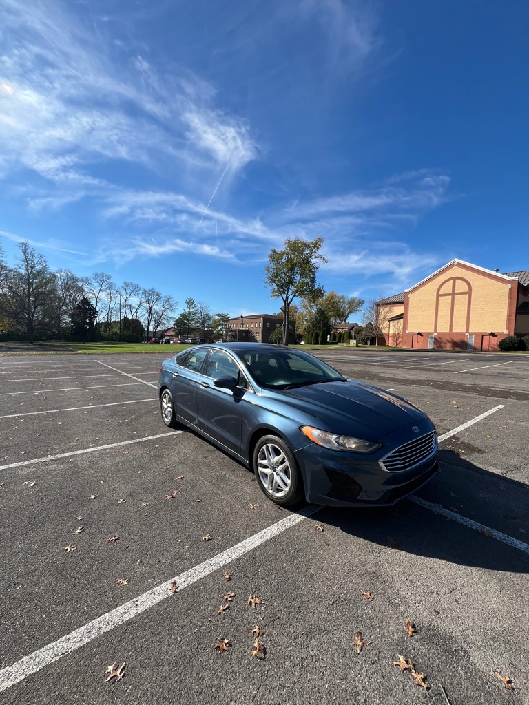 Photo 4 of this FORD FUSION