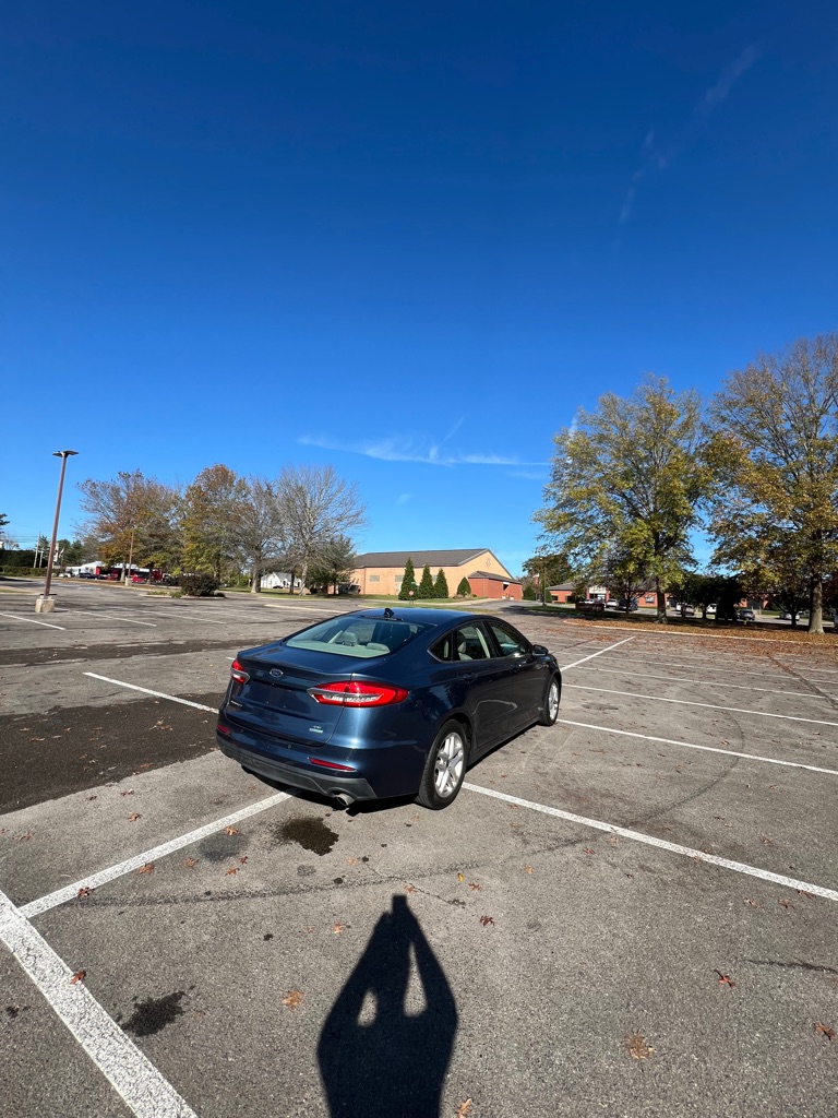 Photo 6 of this FORD FUSION
