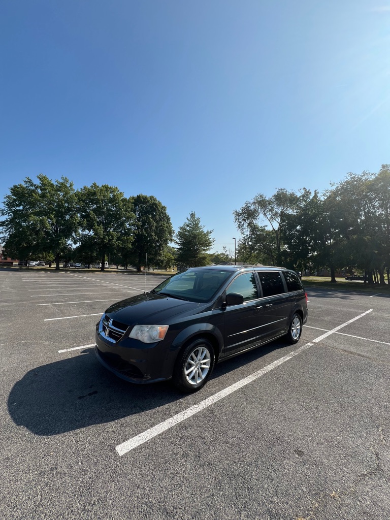 Photo 4 of this DODGE GRAND CARAVAN