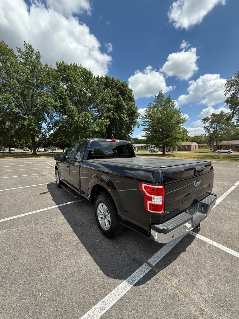 Photo 8 of this FORD F150