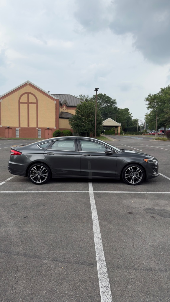 Photo 5 of this FORD FUSION