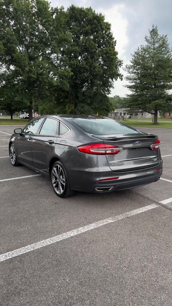 Photo 7 of this FORD FUSION