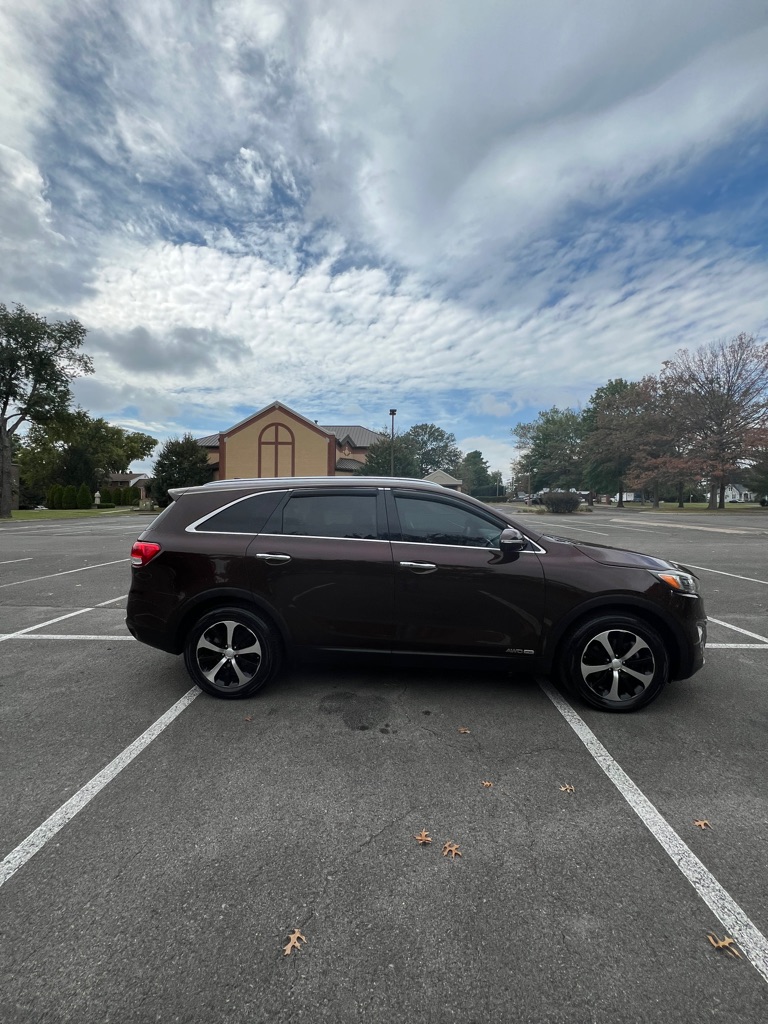 Photo 5 of this KIA SORENTO