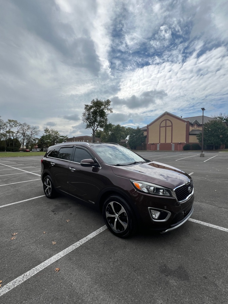 Photo 4 of this KIA SORENTO