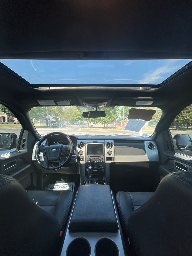 Photo 12 of this FORD F150