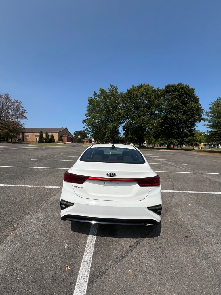Photo 7 of this KIA FORTE