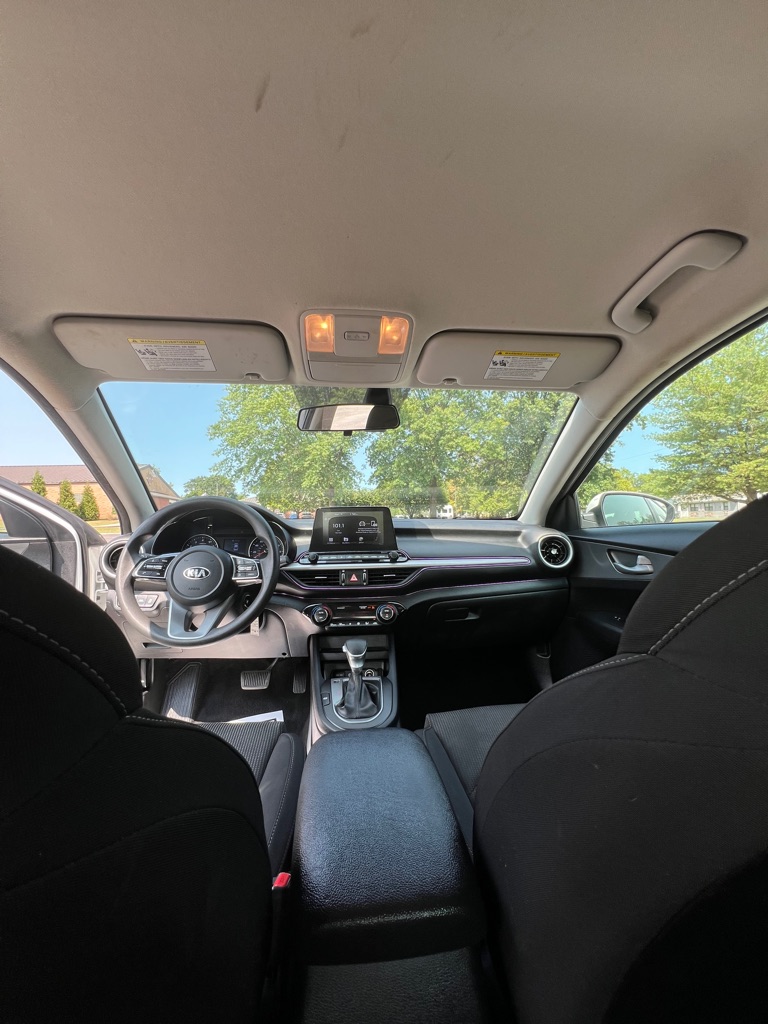 Photo 9 of this KIA FORTE