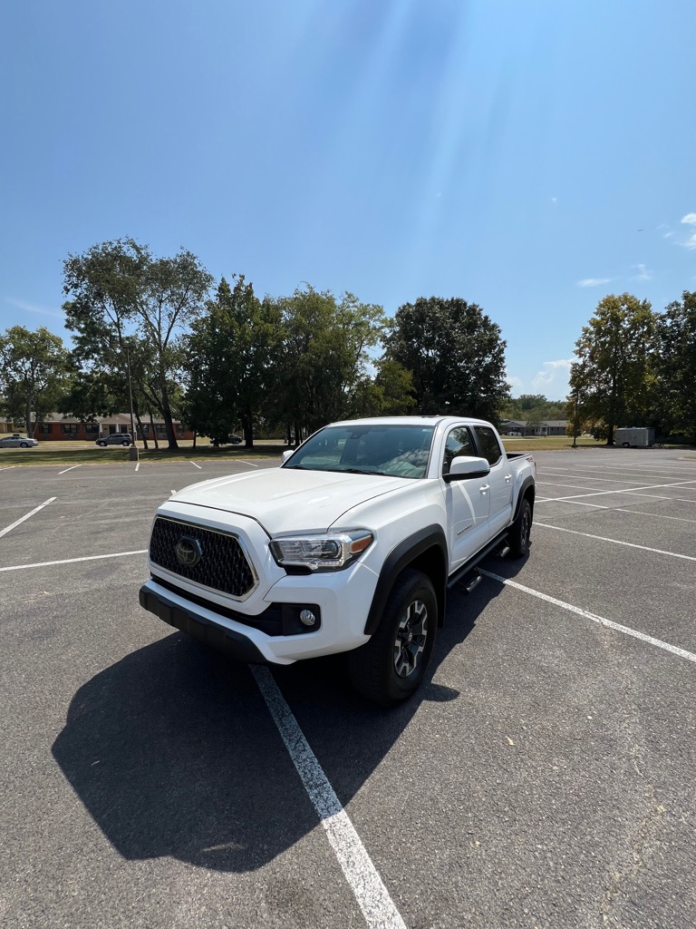 Photo 4 of this TOYOTA TACOMA