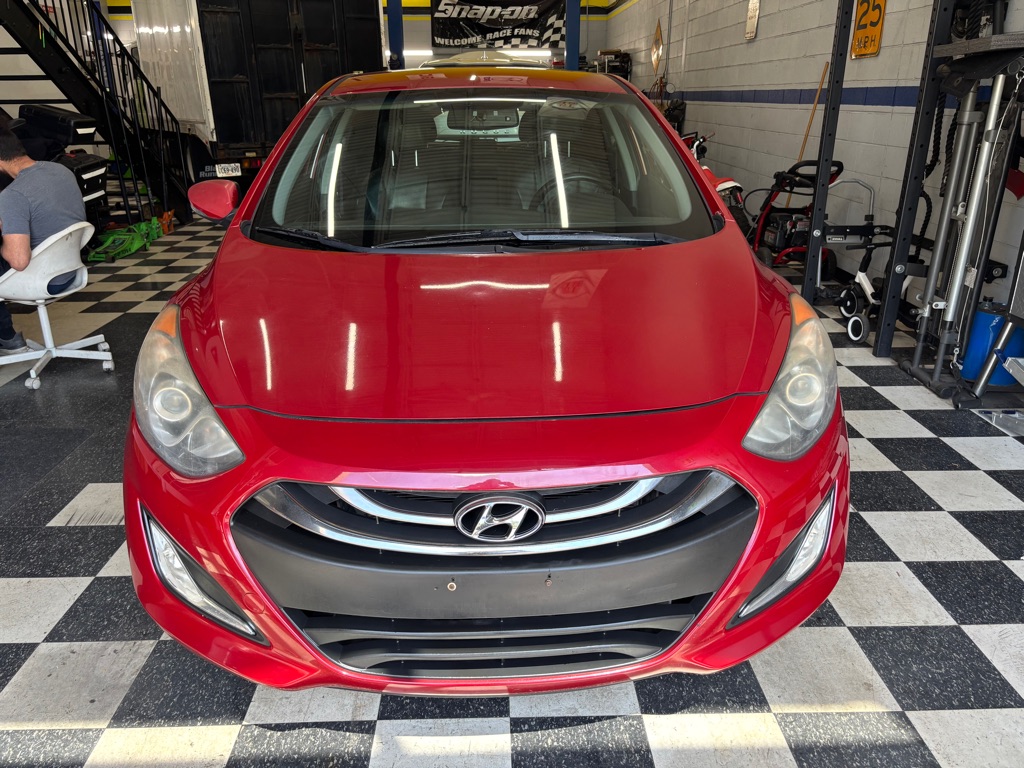 Red 2014 Hyundai Elantra GT FWD Hatchback Front-Wheel Drive Automatic