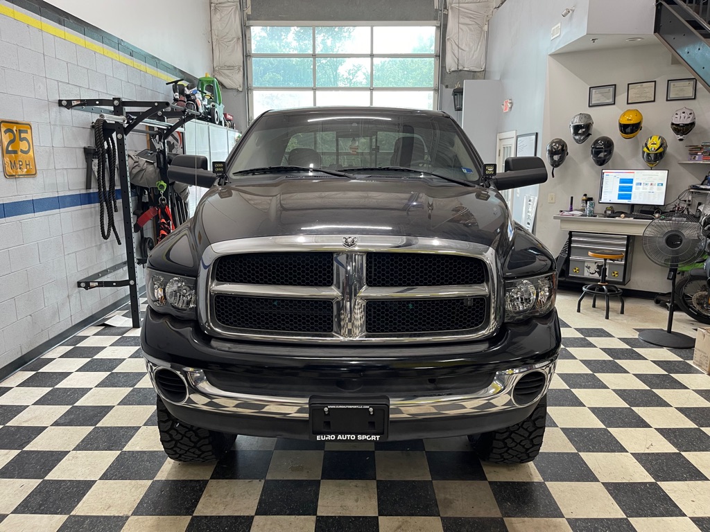 Black 2005 Dodge RAM 2500 Pickup Truck Four-Wheel Drive Automatic