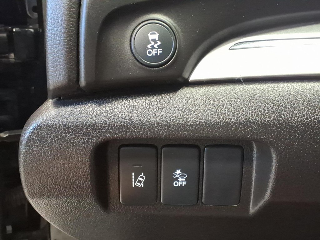 Photo 9 of this ACURA ILX