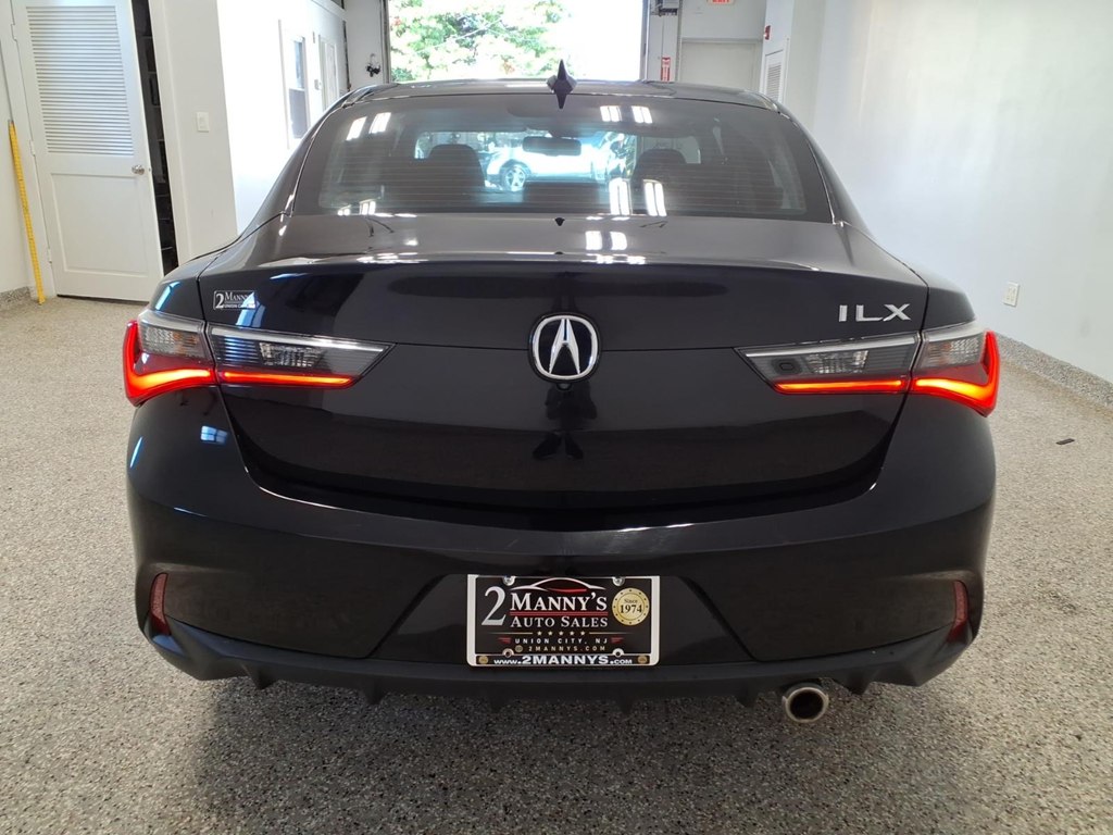 Photo 5 of this ACURA ILX