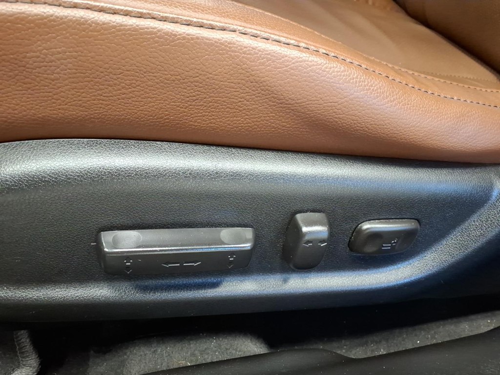 Photo 19 of this ACURA ILX