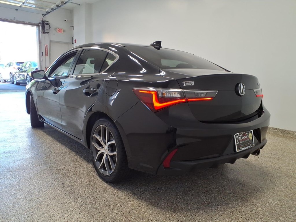 Photo 6 of this ACURA ILX