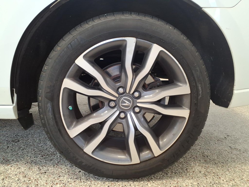 Photo 7 of this ACURA MDX