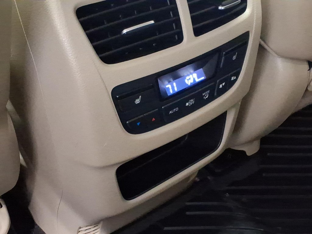 Photo 22 of this ACURA MDX