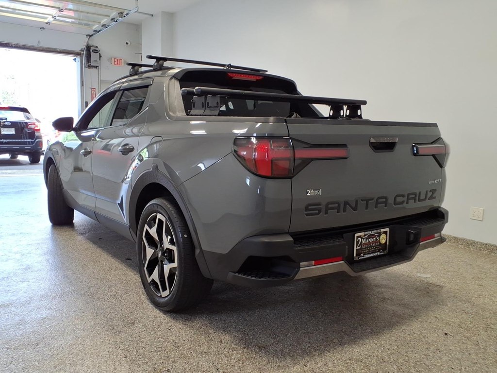Photo 6 of this HYUNDAI SANTA CRUZ