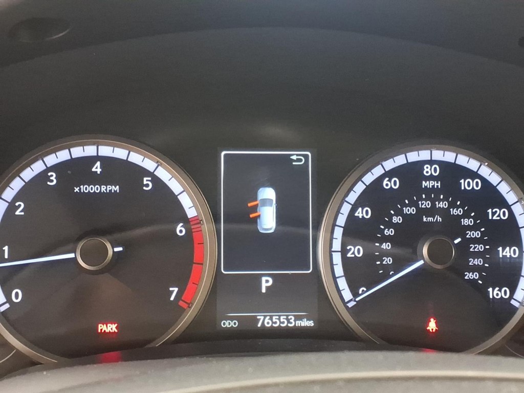 Photo 12 of this LEXUS NX 300