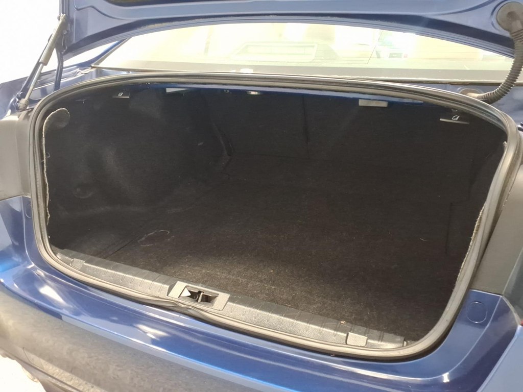 Photo 26 of this SUBARU LEGACY