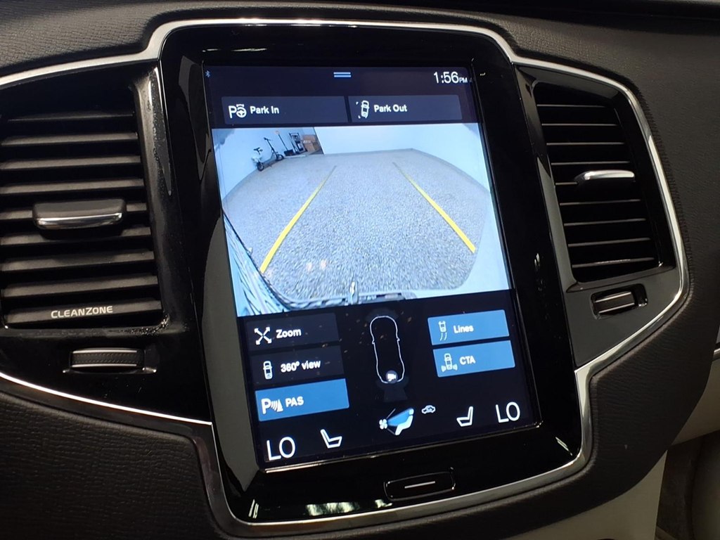 Photo 14 of this VOLVO XC90
