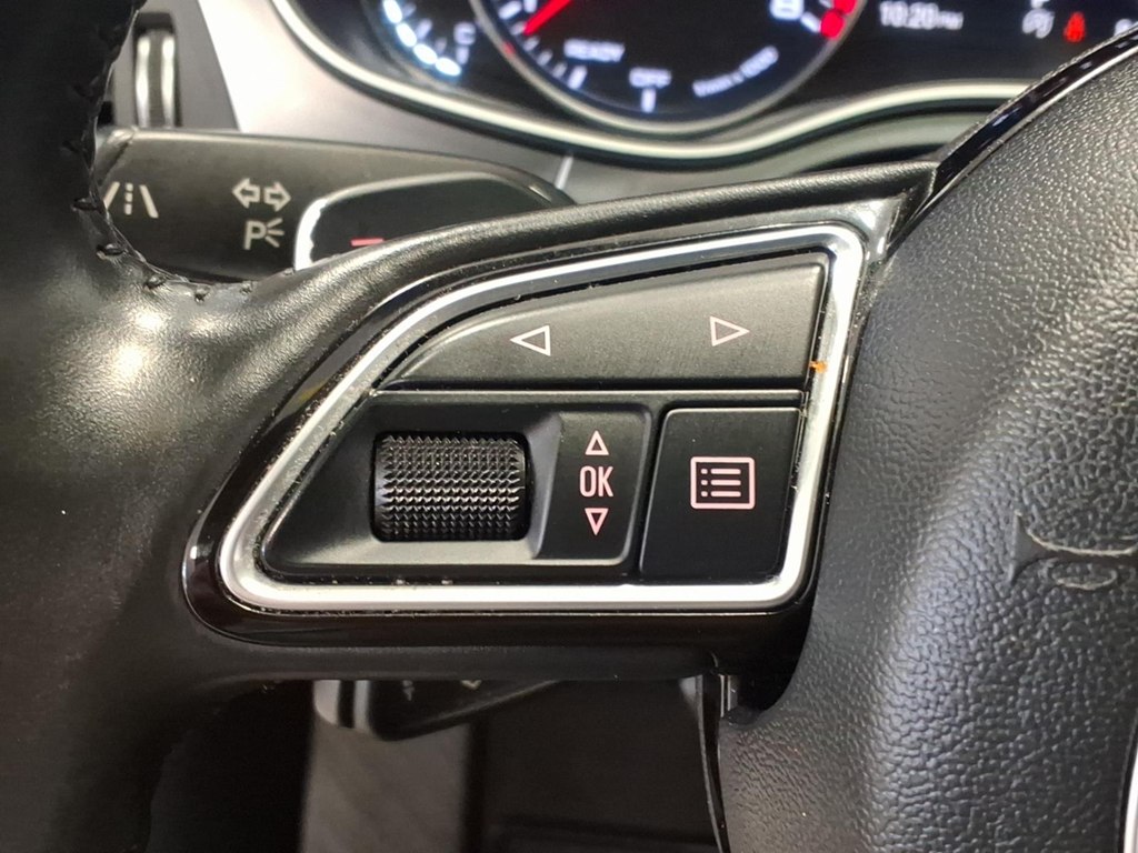 Photo 10 of this AUDI A7