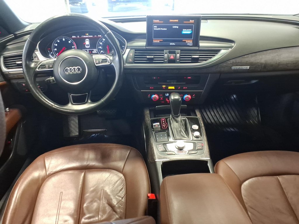 Photo 9 of this AUDI A7