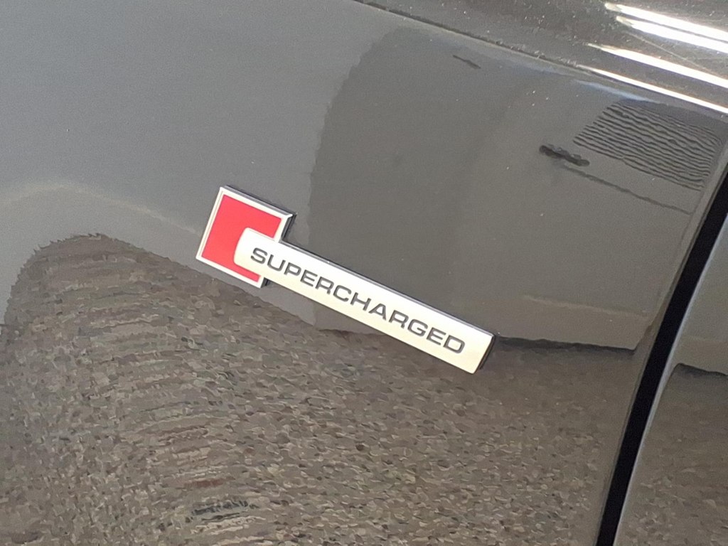 Photo 26 of this AUDI A7