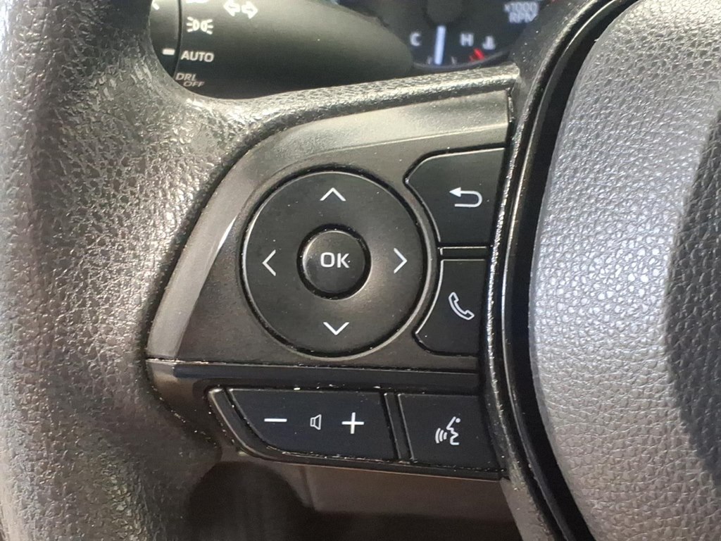 Photo 10 of this TOYOTA COROLLA