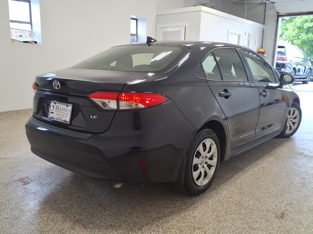 Photo 4 of this TOYOTA COROLLA