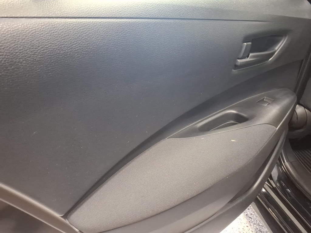 Photo 18 of this TOYOTA COROLLA