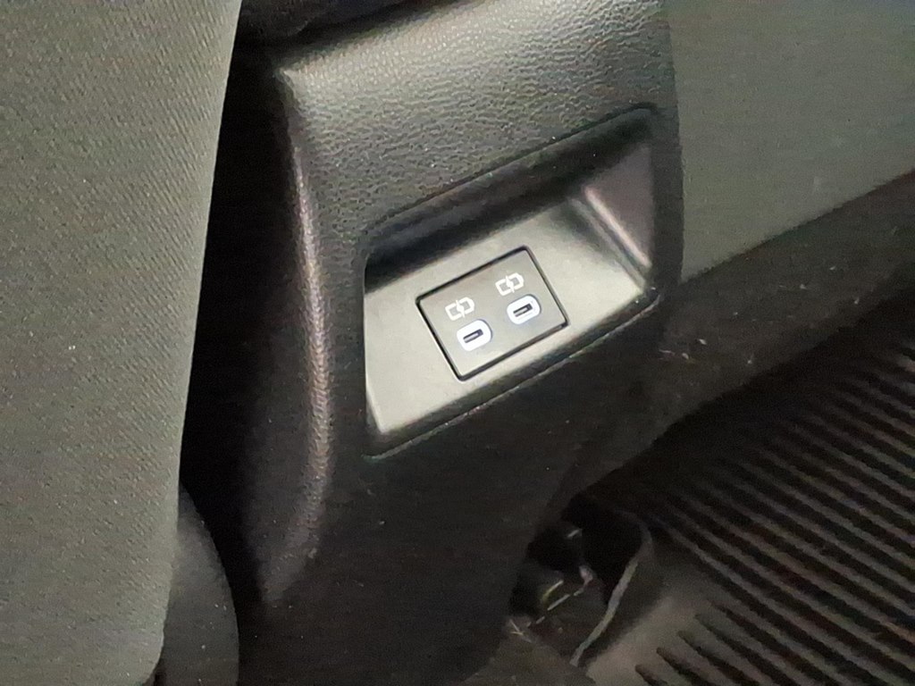 Photo 20 of this TOYOTA COROLLA