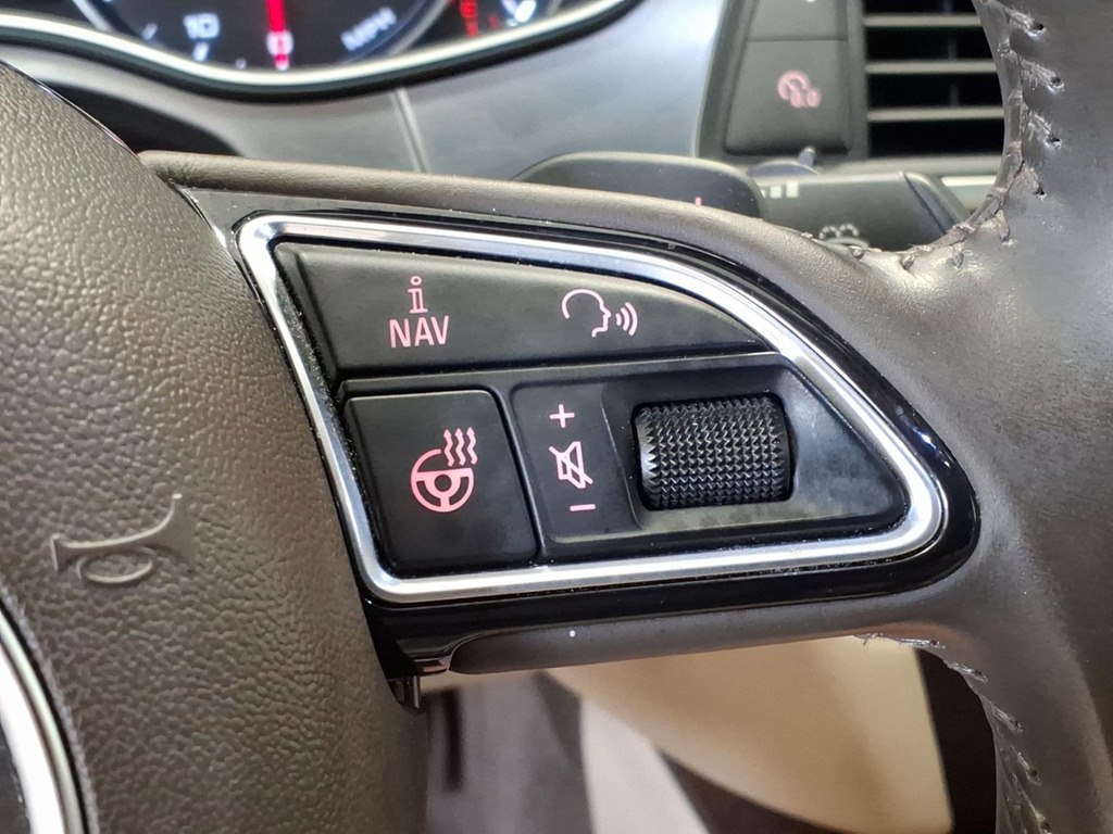 Photo 13 of this AUDI A7