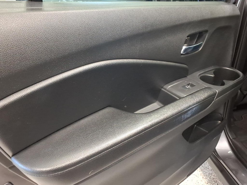 Photo 20 of this HONDA PILOT