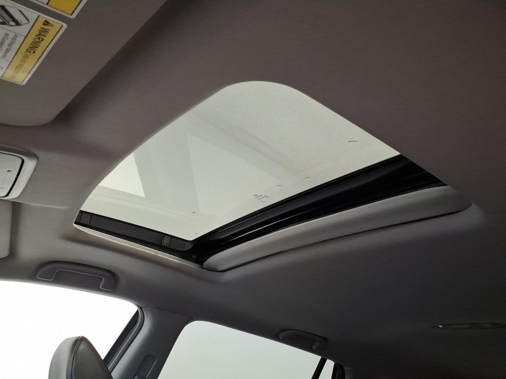 Photo 23 of this HONDA PILOT