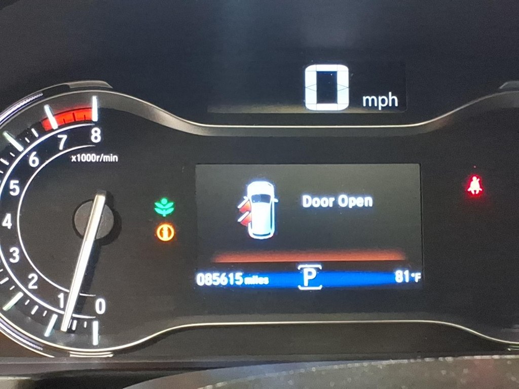 Photo 11 of this HONDA PILOT