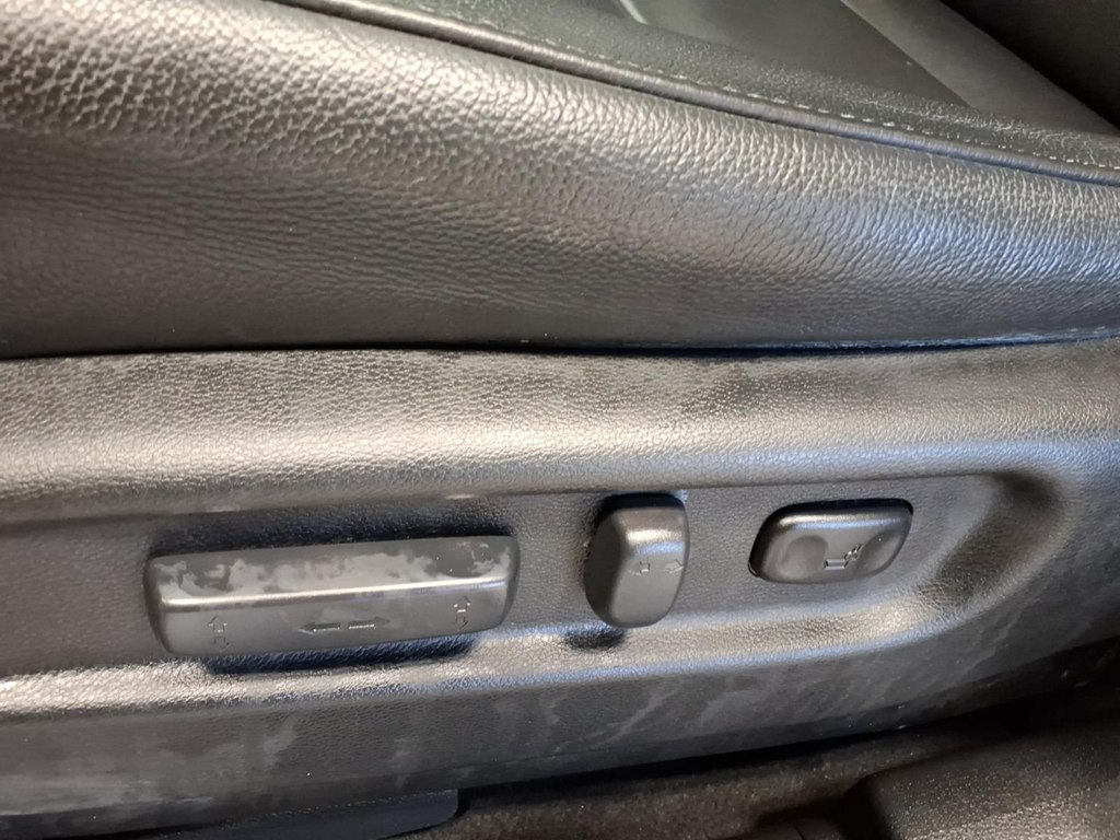 Photo 19 of this HONDA PILOT
