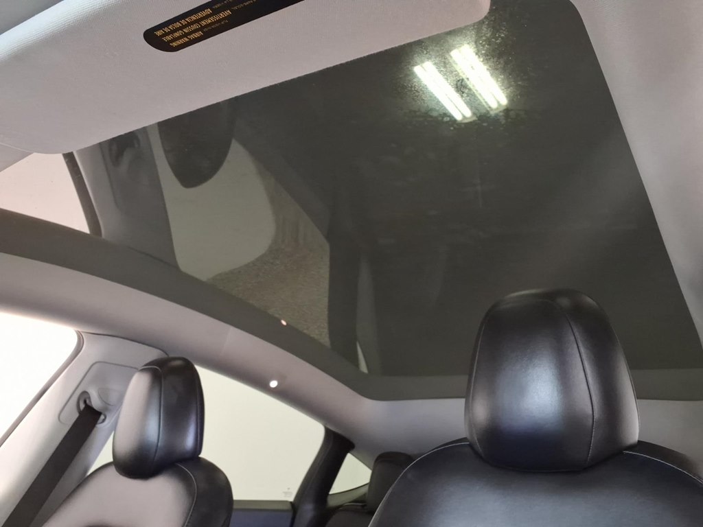 Photo 19 of this TESLA MODEL Y