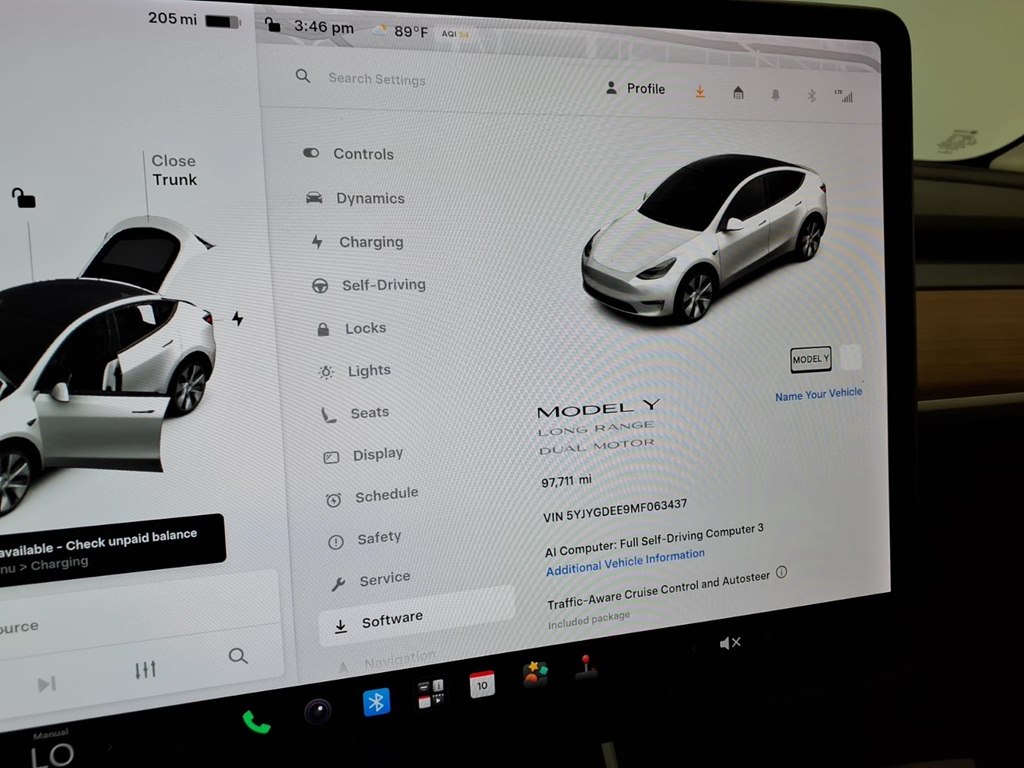 Photo 13 of this TESLA MODEL Y