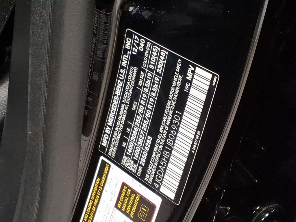 Photo 23 of this MERCEDES-BENZ GLE
