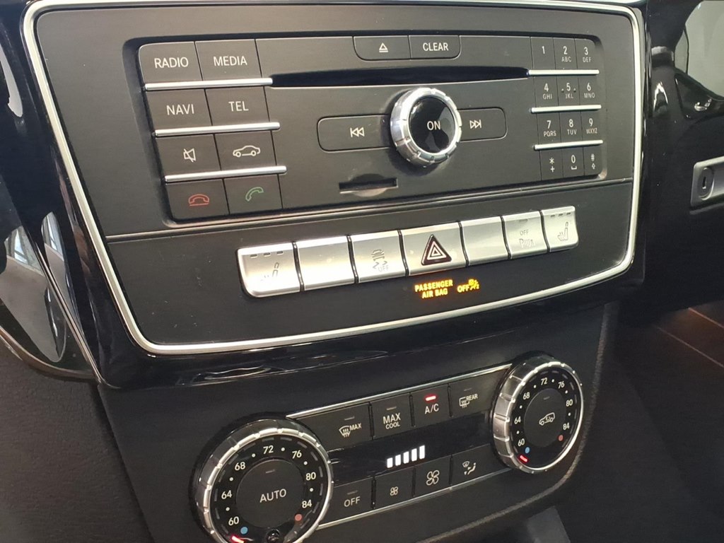 Photo 16 of this MERCEDES-BENZ GLE