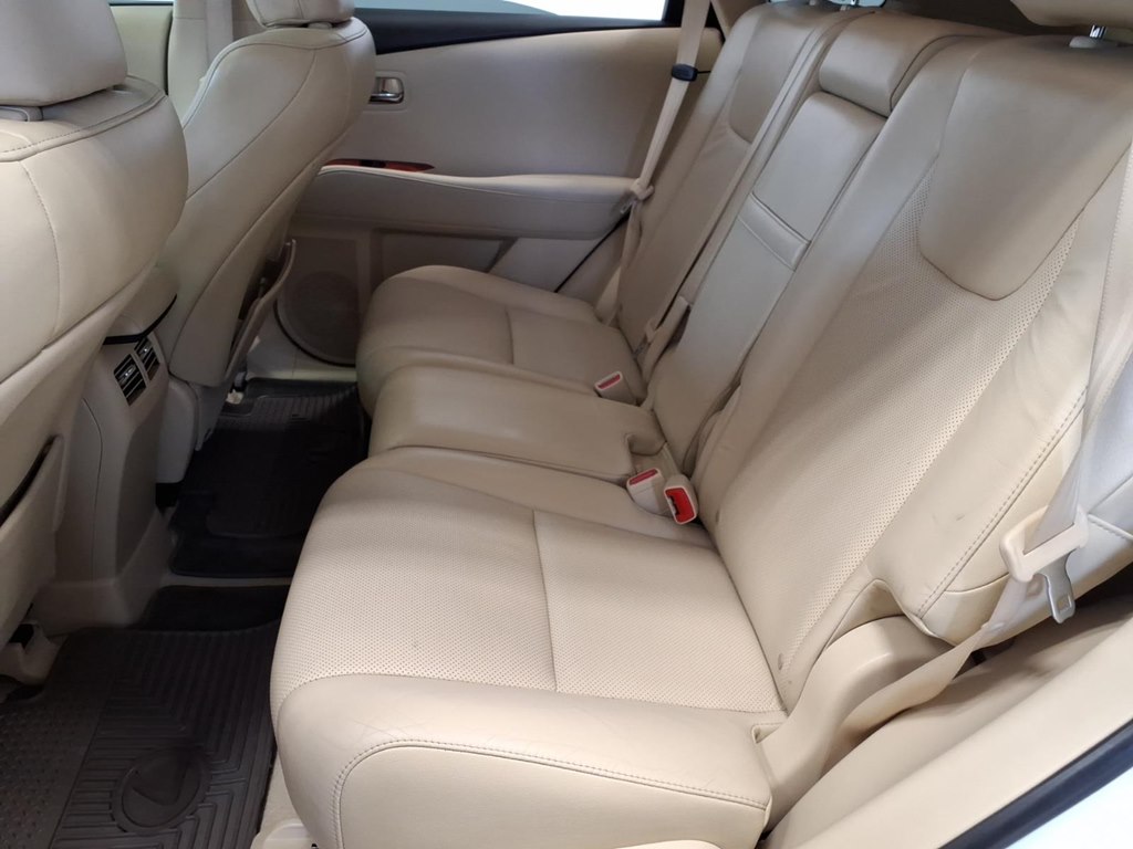 Photo 20 of this LEXUS RX 350