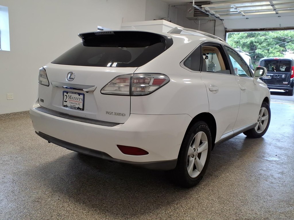 Photo 4 of this LEXUS RX 350