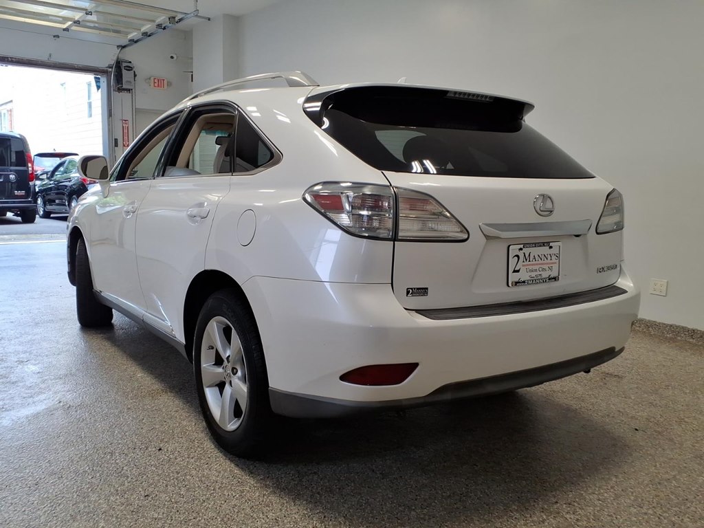 Photo 6 of this LEXUS RX 350