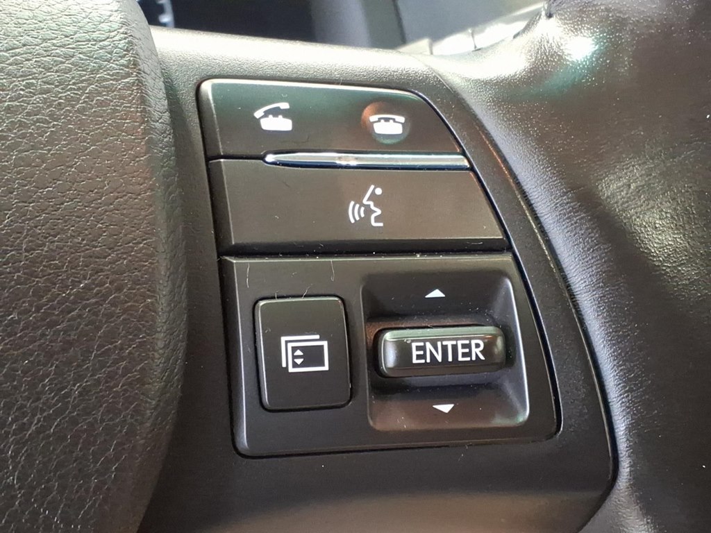 Photo 12 of this LEXUS RX 350