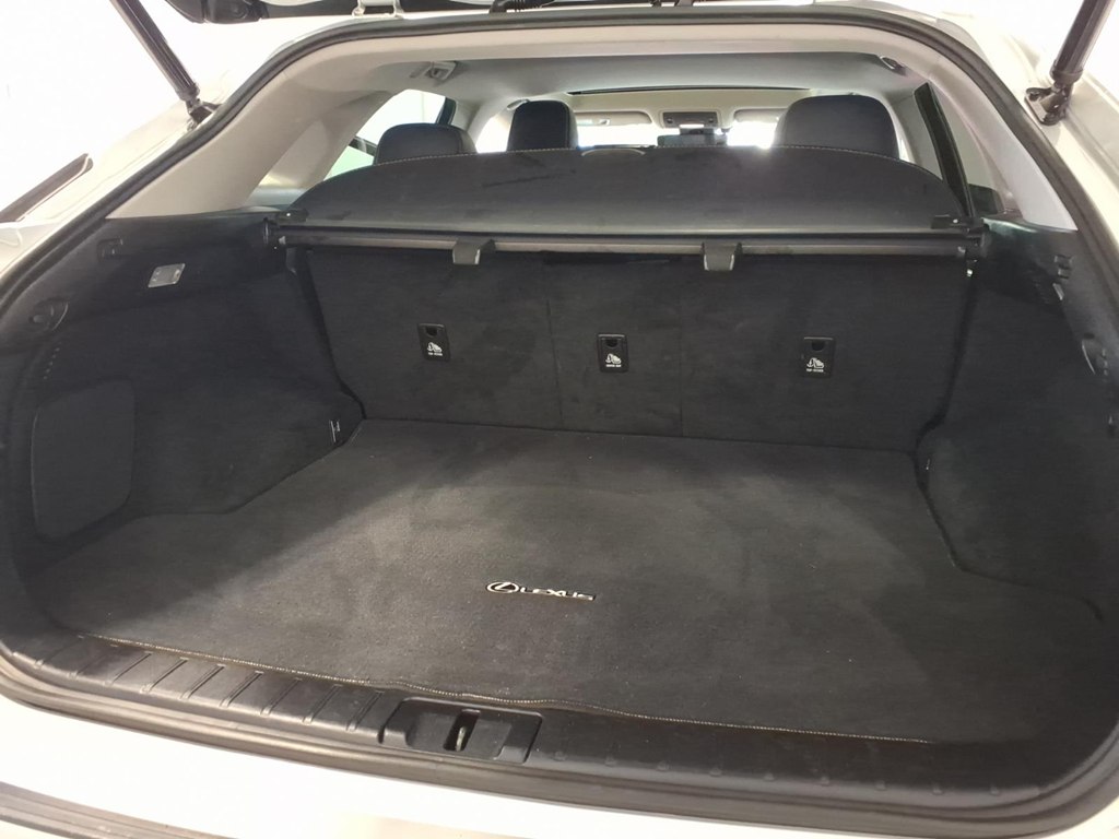 Photo 24 of this LEXUS RX 350