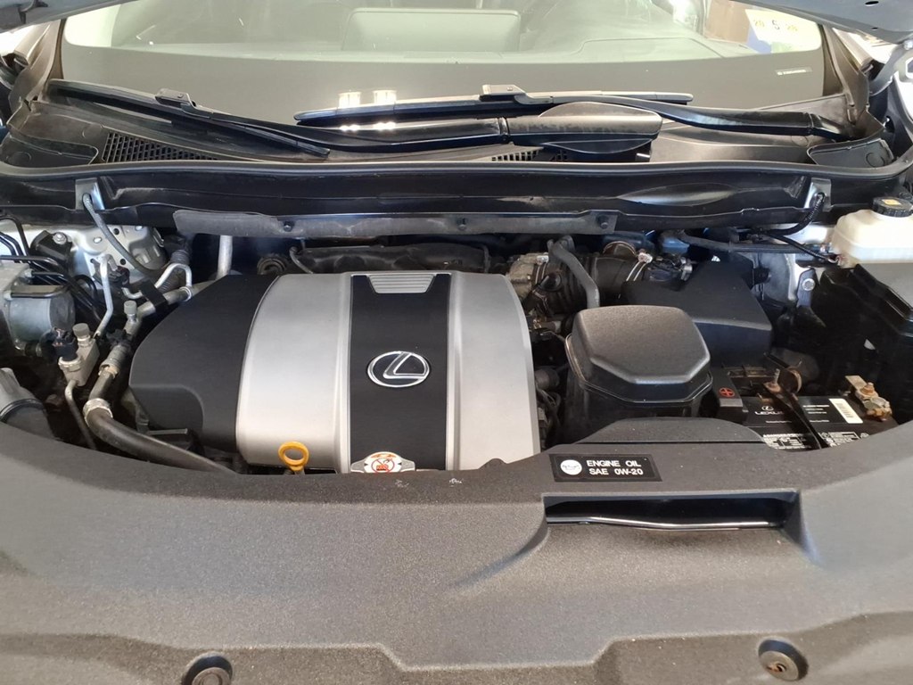 Photo 22 of this LEXUS RX 350