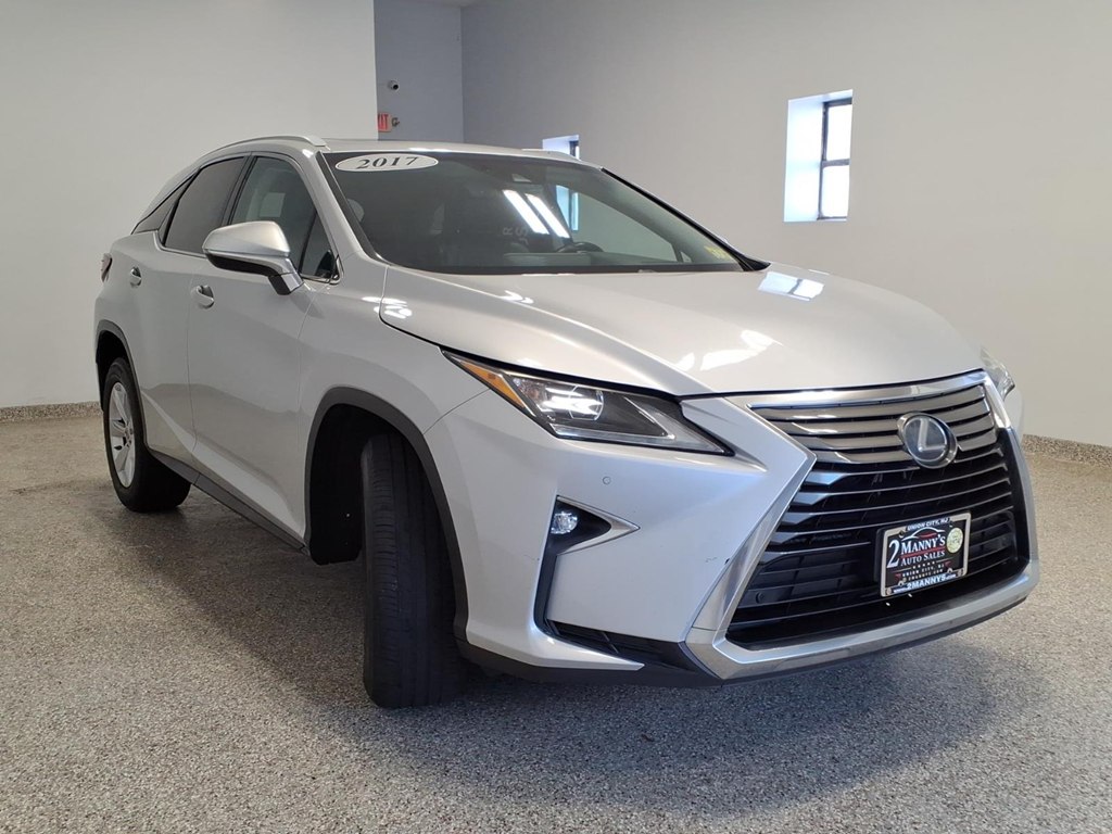Photo 3 of this LEXUS RX 350