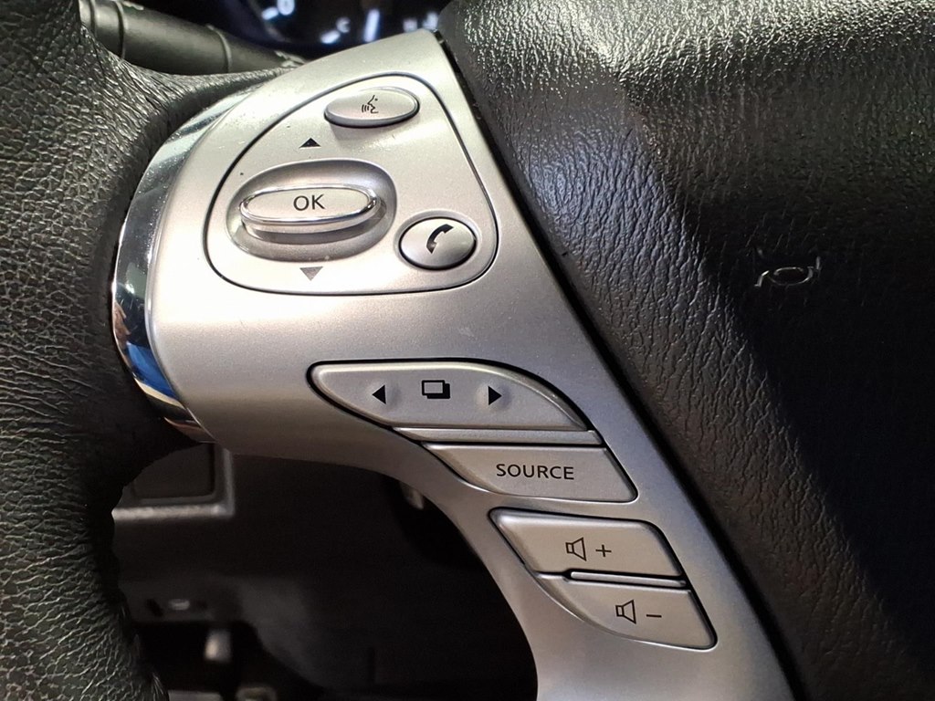 Photo 11 of this NISSAN MURANO