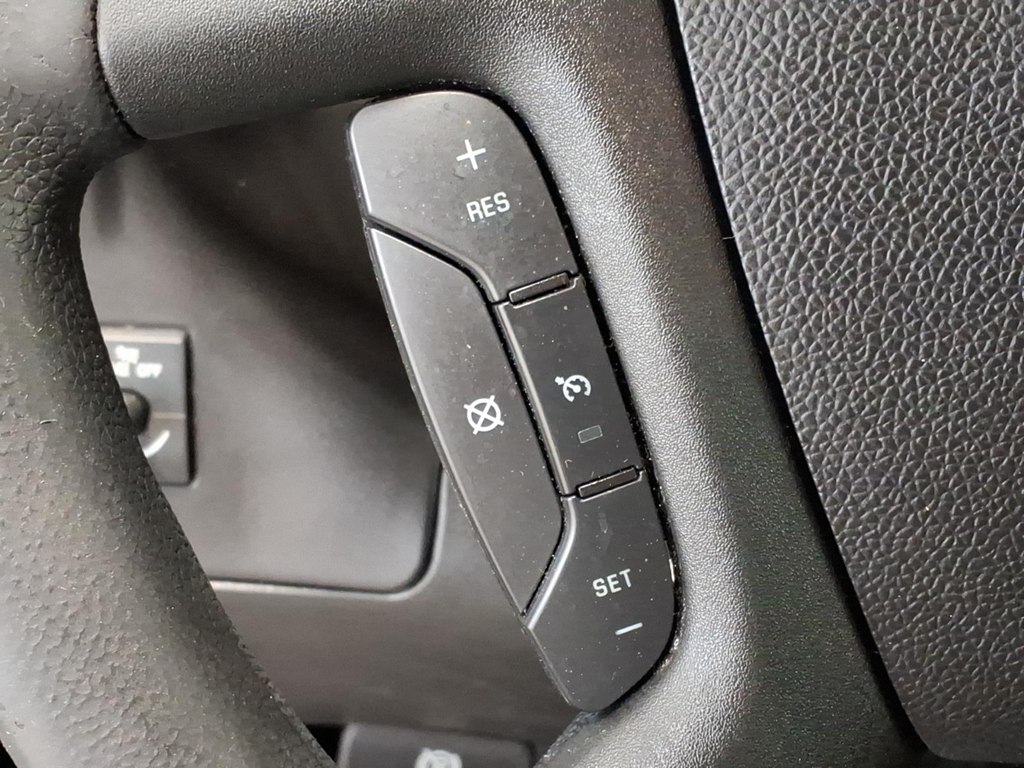 Photo 10 of this CHEVROLET EXPRESS